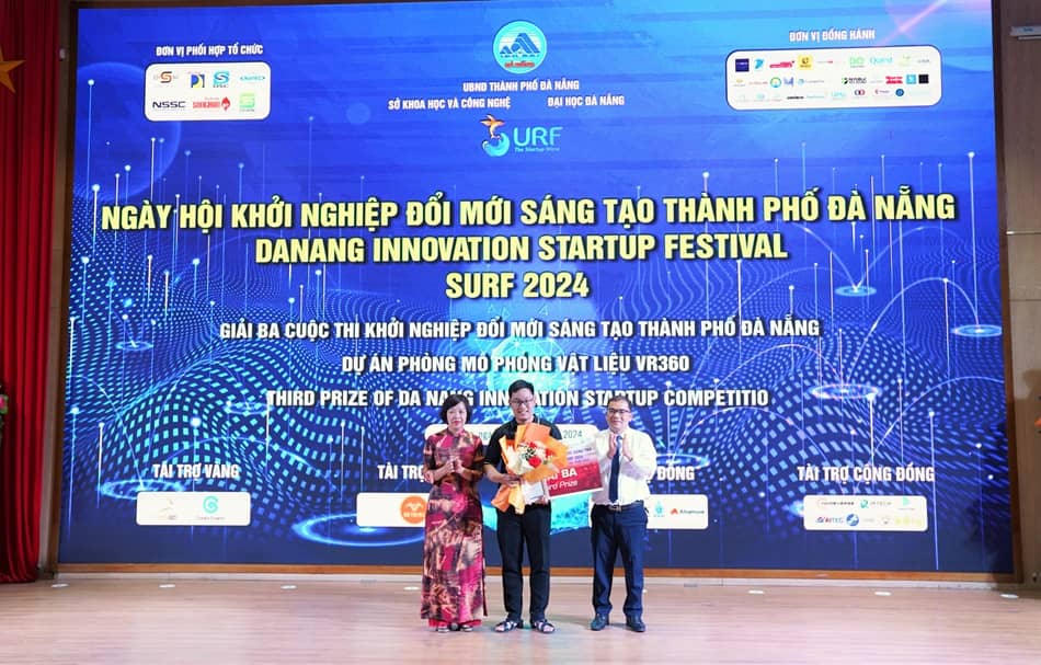 VR360 đạt giải Ba chung kết cuộc thi khởi nghiệp SURF 2024