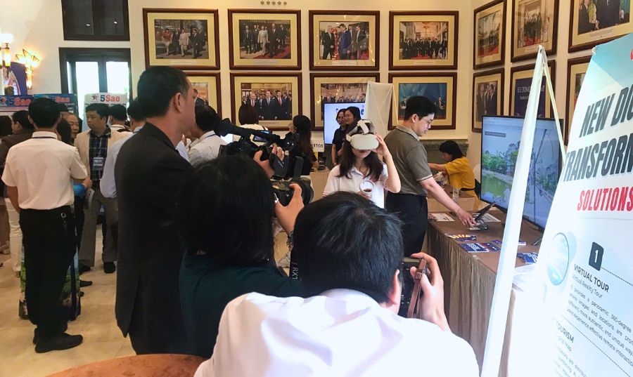 gian hàng trải nghiệm của VR360