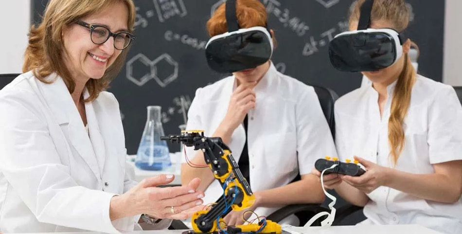 Lịch sử thực tế ảo trong giáo dục